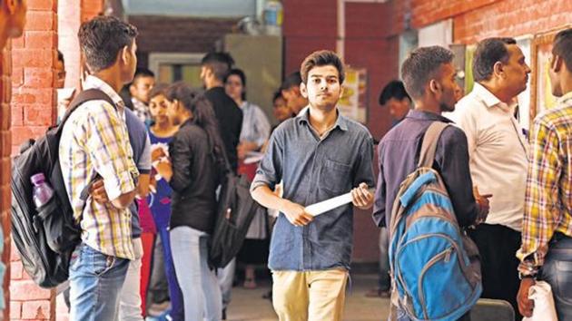 Students who are currently residing in hostels said they get spacious rooms and a safe and secure environment. Wi-Fi facility is available at 17 college hostels and one university-run hostel. (HT file photo) Students who are currently residing in hostels said they get spacious rooms and a safe and secure environment. Wi-Fi facility is available at 17 college hostels and one university-run hostel. (HT file photo)