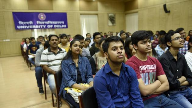 The highest cutoff at Delhi University in the first list is 98.75% at Lady Shri Ram College for BA (Programme).(Ht file photo)