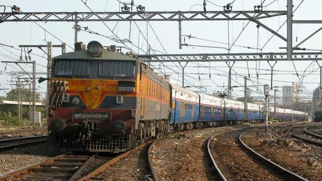 The trains that will have a train captain in the division are Sriganganagar-Kota Superfast (22982), Hisar-Gorakhpur Express (12556) and Barmer-Kalka Link Express (14888). (HT Photo/Representative image) The trains that will have a train captain in the division are Sriganganagar-Kota Superfast (22982), Hisar-Gorakhpur Express (12556) and Barmer-Kalka Link Express (14888). (HT Photo/Representative image)
