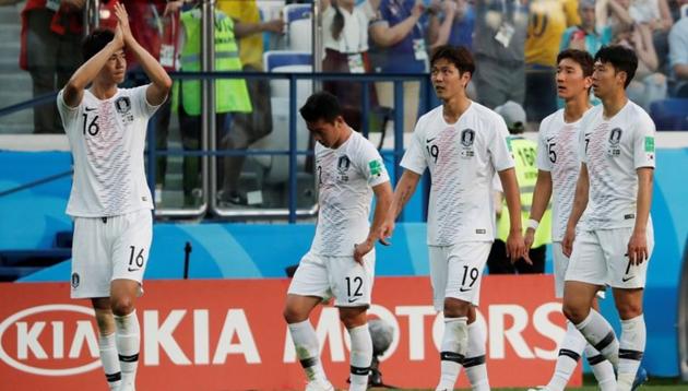 South Korea's Son Heung-min (No. 19) look dejected after South Korea lose to Sweden in a FIFA World Cup 2018 match. (REUTERS) South Korea's Son Heung-min (No. 19) look dejected after South Korea lose to Sweden in a FIFA World Cup 2018 match. (REUTERS)
