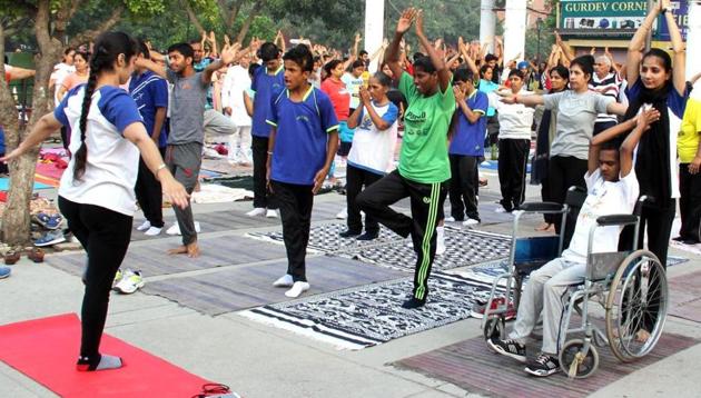 participants during the final rehearsal for the 4th International Yoga Day at the Sector 17 Plaza in Chandigarh. (HT photo) participants during the final rehearsal for the 4th International Yoga Day at the Sector 17 Plaza in Chandigarh. (HT photo)