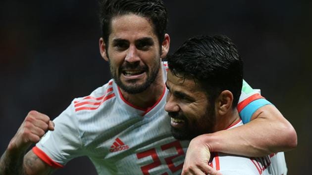 Diego Costa (R) scored the only goal of the match as Spain defeated Iran in the FIFA World Cup 2018 on Wednesday.(AFP)