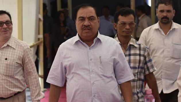 The investigation against Eknath Khadse began in 2016, after a Pune businessman filed a complaint with the police alleging Khadse had misused his power as revenue minister to facilitate the deal to buy the land, owned by the industries department, for his family.(HT File Photo)