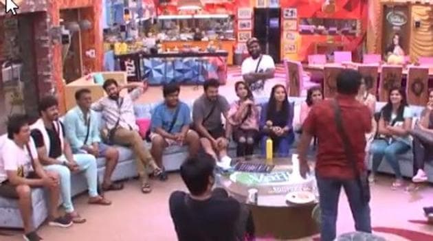 Bigg Boss season 2 Telugu, epsiode 12: Vennela Kishore and Srinivasa Reddy make a special appearance in the house. Bigg Boss season 2 Telugu, epsiode 12: Vennela Kishore and Srinivasa Reddy make a special appearance in the house.