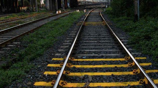 The incident occurred four days ago when Jain Chowk resident Krishna Kumar was going to Hisar with his wife to meet a sick relative.(PTI Representative Photo) The incident occurred four days ago when Jain Chowk resident Krishna Kumar was going to Hisar with his wife to meet a sick relative.(PTI Representative Photo)