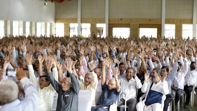 World Elder Abuse Awareness Day: Over 2,000 senior citizens attended an interactive seminar at the Punyadham Ashram, Pisoli road, on Sunday to mark the occasion and raise awareness on the issues faced by the elderly. (Rahul Raut/HT PHOTO) World Elder Abuse Awareness Day: Over 2,000 senior citizens attended an interactive seminar at the Punyadham Ashram, Pisoli road, on Sunday to mark the occasion and raise awareness on the issues faced by the elderly. (Rahul Raut/HT PHOTO)