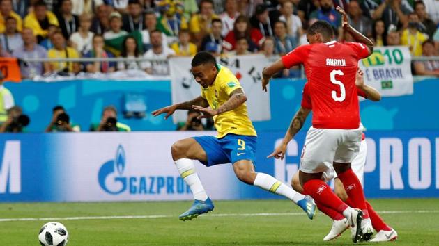 Brazil's Gabriel Jesus goes down in the penalty area under the challenge of Switzerland's Manuel Akanji during the Group E Brazil v Switzerland match at the Rostov Arena in Rostov-on-Don, Russia. (Damir Sagolj / REUTERS)