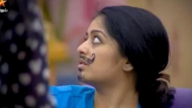 Bigg Boss 2 Tamil, episode 6: Janani kisses Aishwarya on the show.