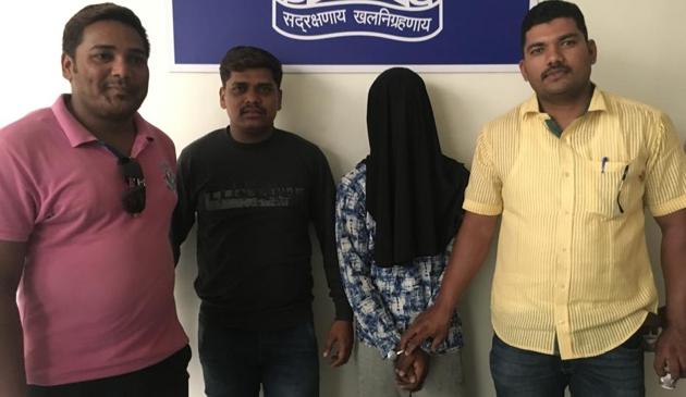 A case under Sections 302 and 201 of the Indian Penal Code (IPC) was registered in the matter at Kodhwa police station. Police sub-inspector SP Shinde was investigating the case initially.(HT PHOTO)