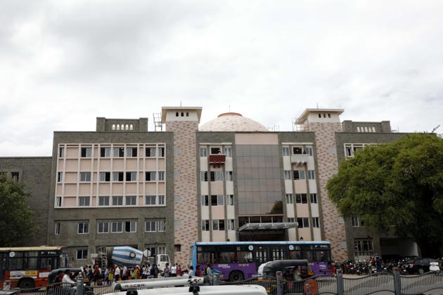 The proposal by the education department of the Pune Municipal Corporation (PMC), to provide free sanitary napkins to all female students from Class 8 to 12, has been approved by the standing committee. (HT PHOTO) The proposal by the education department of the Pune Municipal Corporation (PMC), to provide free sanitary napkins to all female students from Class 8 to 12, has been approved by the standing committee. (HT PHOTO)