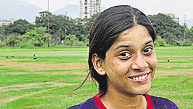 20 years old Shraddha Aher has received an opportunity to watch FIFA at Russia, she is among the few youngsters selected from India.(HT Photo)