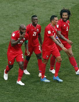 Panama' Felipe Baloy, left, celebrate with teammates after scoring his site's first goal. (AP) Panama' Felipe Baloy, left, celebrate with teammates after scoring his site's first goal. (AP)