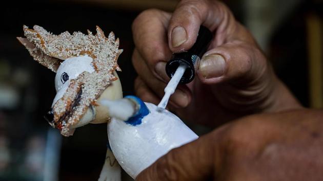 Other creations of celebrities -- Charlie Chaplin, Barack Obama, and Gangnam Style’s PSY all feature in Nguyen‘s collection -- or birds and animals, like his porcine series to mark the Year of the Pig in 2019. (Thanh Nguyen / AFP) Other creations of celebrities -- Charlie Chaplin, Barack Obama, and Gangnam Style’s PSY all feature in Nguyen‘s collection -- or birds and animals, like his porcine series to mark the Year of the Pig in 2019. (Thanh Nguyen / AFP)