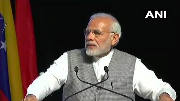 PM Modi speaks at the third annual AIIB meeting in Mumbai.(Image: ANI)