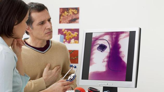 A doctor consults with a heart patient. (Shutterstock) A doctor consults with a heart patient. (Shutterstock)