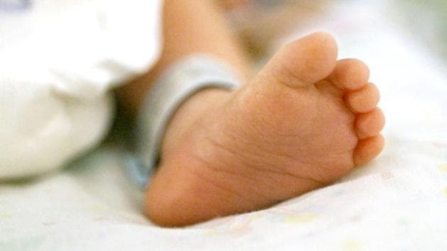 Vidya Devi, a 30-year-old resident of Pithouri village in Bihar’s Gopalganj, had delivered the infant at a private clinic late on Tuesday evening.(Representative image)