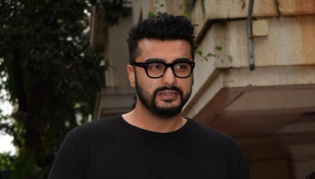 Actor Arjun Kapoor celebrated his birthday at his residence in Juhu, Mumbai on April 26, 2018. (IANS) Actor Arjun Kapoor celebrated his birthday at his residence in Juhu, Mumbai on April 26, 2018. (IANS)