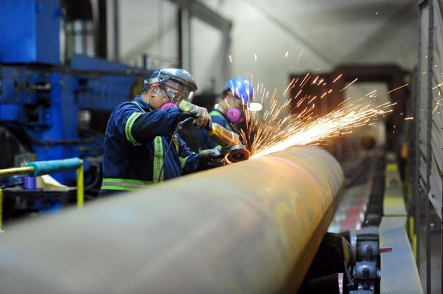 Trade differences between the United States and India are increasing and last week New Delhi raised duties on US farm products in retaliation against Trump’s tariff hikes on steel and aluminium.(REUTERS) Trade differences between the United States and India are increasing and last week New Delhi raised duties on US farm products in retaliation against Trump’s tariff hikes on steel and aluminium.(REUTERS)