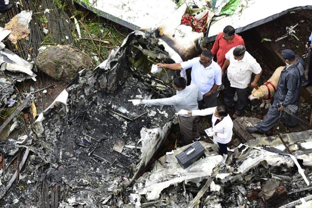 The aircraft crashed into a construction site in Ghatkopar (west) on Thursday afternoon.(Vijayanand Gupta/HT Photo)