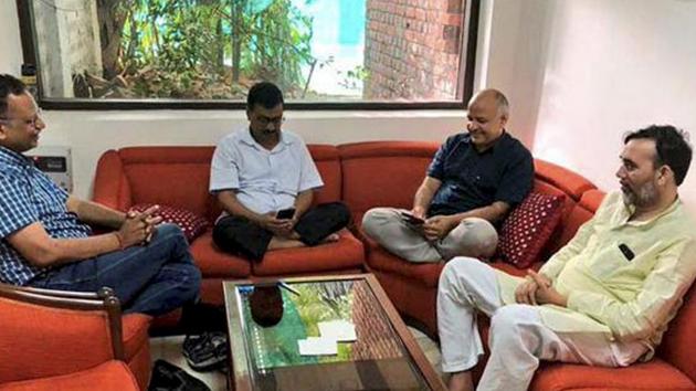 Delhi Chief Minister Arvind Kejriwal, Deputy CM Manish Sisodia, Aam Aadmi Party (AAP) leaders Satyendra Kumar Jain and Gopal Rai during a sit-in protest at Lieutenant Governor Anil Baijal’s residence, in New Delhi on Sunday, June 16, 2018. (PTI) Delhi Chief Minister Arvind Kejriwal, Deputy CM Manish Sisodia, Aam Aadmi Party (AAP) leaders Satyendra Kumar Jain and Gopal Rai during a sit-in protest at Lieutenant Governor Anil Baijal’s residence, in New Delhi on Sunday, June 16, 2018. (PTI)