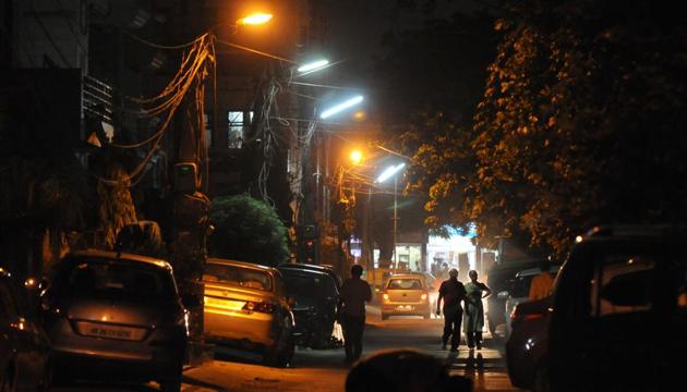 Residents of sector 3,5 and 6 installed more than 110 street lights in their sector with their own expense, in Gurugram. (HT Photo) Residents of sector 3,5 and 6 installed more than 110 street lights in their sector with their own expense, in Gurugram. (HT Photo)