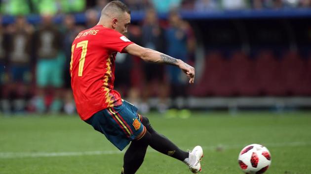 Spain's Iago Aspas misses a penalty during the shoot-out. (REUTERS)