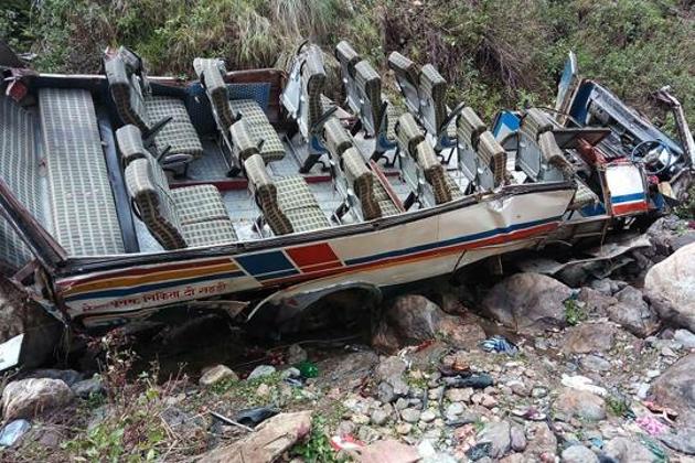 Forty-eight people died and 12 injured on Sunday when a private bus they were travelling in fell into a 100-metre-deep gorge near Gween village, close to Dhumakot, in Uttarakhand’s Pauri Garhwal district.(AFP Photo) Forty-eight people died and 12 injured on Sunday when a private bus they were travelling in fell into a 100-metre-deep gorge near Gween village, close to Dhumakot, in Uttarakhand’s Pauri Garhwal district.(AFP Photo)