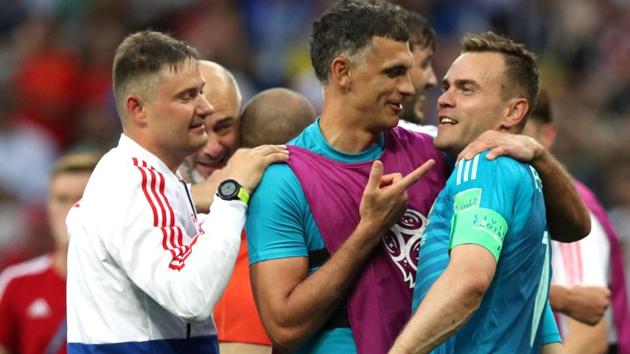 Russia's Igor Akinfeev celebrates after his team’s victory over Spain in the FIFA World Cup 2018 on Sunday.(REUTERS)