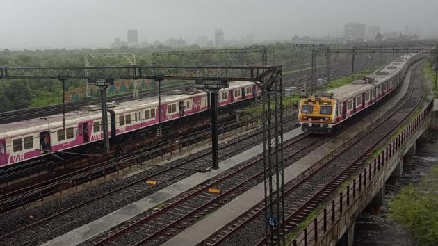Five people have been injured in the bridge collapse have been sent to the hospital, the Railway Protection Force (RPF) said. No people were trapped under debris. (Kunal Patil / HT Photo)