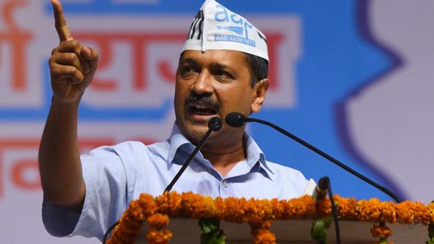 Delhi CM Arvind Kejriwal speaks at the Aam Aadmi Party’s full statehood campaign for Delhi at the Indira Gandhi indoor stadium on Sunday, July 1, 2018. (Vipin Kumar/HT PHOTO) Delhi CM Arvind Kejriwal speaks at the Aam Aadmi Party’s full statehood campaign for Delhi at the Indira Gandhi indoor stadium on Sunday, July 1, 2018. (Vipin Kumar/HT PHOTO)