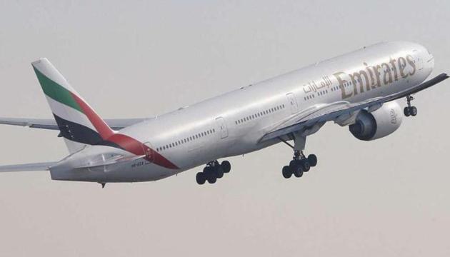 Emirates flight EK-706 was heading to Dubai from Seychelles while Etihad flight EY-622 was on way to Seychelles from Abu Dhabi when they came tantalisingly close over Mumbai airspace, sources said. Emirates flight EK-706 was heading to Dubai from Seychelles while Etihad flight EY-622 was on way to Seychelles from Abu Dhabi when they came tantalisingly close over Mumbai airspace, sources said.
