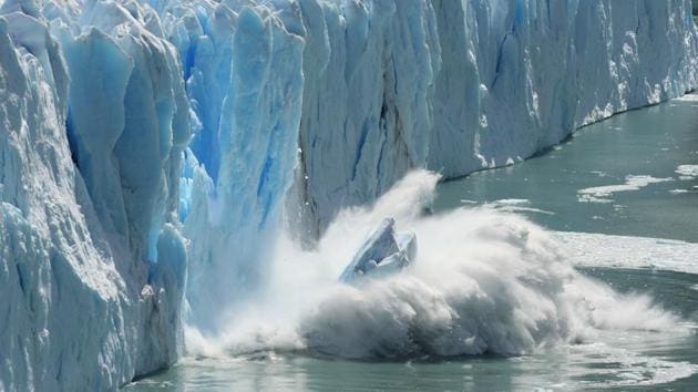 Melting glaciers, causing sea levels to rise, are a clear sign of climate change and global warming.(Getty Images/iStockphoto)