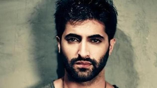 Akshay Oberoi is doing a film opposite Plabita Borthakur in a film titled Chhote Nawab.