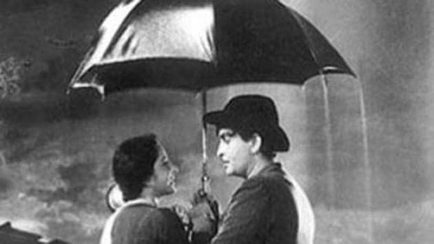 Pyaar Hua Iqraar Hua from Shree 420 (1955) is Saqib Saleem’s favourite rain song. Pyaar Hua Iqraar Hua from Shree 420 (1955) is Saqib Saleem’s favourite rain song.