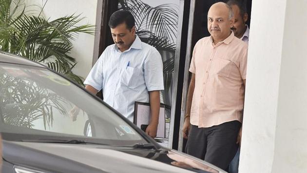 Delhi lieutenant governor Anil Baijal on Friday assured the Aam Aadmi Party government of his support and cooperation. Baijal gave this assurance during a meeting with CM Arvind Kejriwal and deputy CM Manish Sisodia, days after the Supreme Court ruled that the central representative was bound by the constitution to listen to the national capital’s democratically elected government. (Sonu Mehta / HT Photo) Delhi lieutenant governor Anil Baijal on Friday assured the Aam Aadmi Party government of his support and cooperation. Baijal gave this assurance during a meeting with CM Arvind Kejriwal and deputy CM Manish Sisodia, days after the Supreme Court ruled that the central representative was bound by the constitution to listen to the national capital’s democratically elected government. (Sonu Mehta / HT Photo)