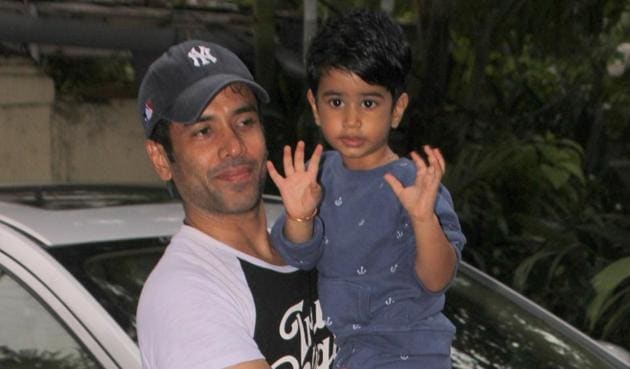 Tusshar Kapoor spotted with his son Laksshya. (Viral Bhayani) Tusshar Kapoor spotted with his son Laksshya. (Viral Bhayani)