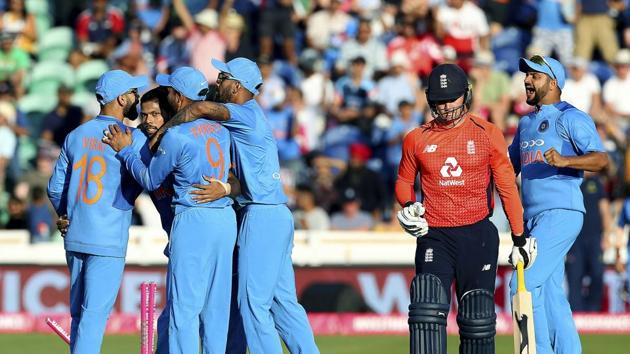 Umesh continued to do well as England stuttered at the start of the powerplay. (AP) Umesh continued to do well as England stuttered at the start of the powerplay. (AP)