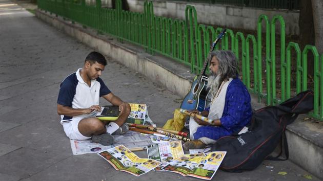 It isn’t just the guitar or flute, for the same rupee a day fee or Rs 100 for 100 days if the student commits, Rao can also teach dance, keyboards and singing. A firm believer in upliftment through music, Rao shared that a music teacher in college once told him that even a terrorist in jail could turn into a saint if taught music. (Burhaan Kinu / HT Photo)