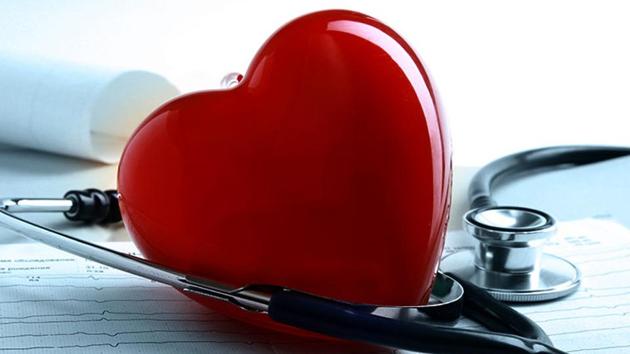 Keep your heart healthy: Here are the symptoms of heart disease most people ignore.(Shutterstock)