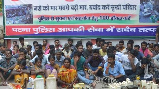 Total liquor prohibition was imposed in Bihar on April 5, 2016. So far over 1.5 lakh people have been arrested for violation of the prohibition law. (HT File Photo)