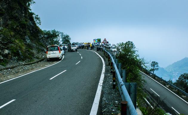 The high court said the response of the disaster response committee in each district of Uttrakhand was slow in major accidents. The committee, the court said, is required to be equipped with the latest equipment and reach the site of an accident immediately. (HT File Photo) The high court said the response of the disaster response committee in each district of Uttrakhand was slow in major accidents. The committee, the court said, is required to be equipped with the latest equipment and reach the site of an accident immediately. (HT File Photo)