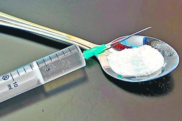 The Uttarakhand high court asked the state government why no action was being taken against the kingpins of the drug mafia. (HT File Photo) The Uttarakhand high court asked the state government why no action was being taken against the kingpins of the drug mafia. (HT File Photo)
