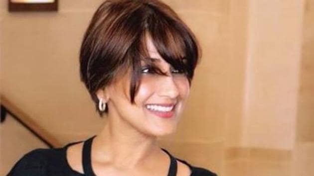 Sonali Bendre has shared a new photo from New York where she is undergoing treatment for cancer.(Instagram)