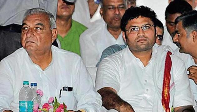 The Haryana Congress is a divided house with rampant infighting to become state party chief. (HT File) The Haryana Congress is a divided house with rampant infighting to become state party chief. (HT File)