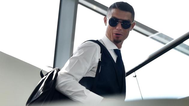 How To Steal Cristiano Ronaldo's Style?