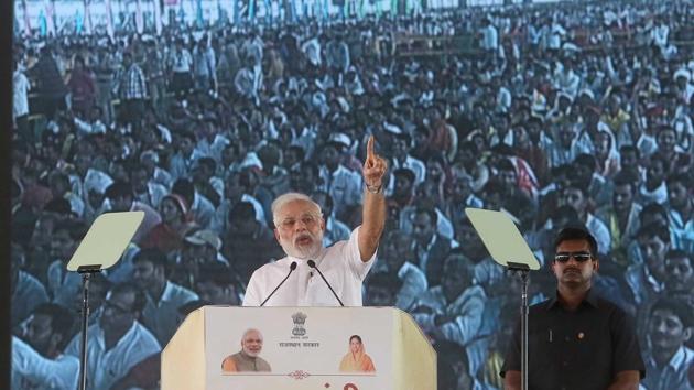 Prime Minister Narendra Modi addresses beneficiaries of welfare schemes of the BJP government, Jaipur, July 7. Swachh Bharat has changed our approach to civic responsibility(Himanshu Vyas/ Hindustan Times)