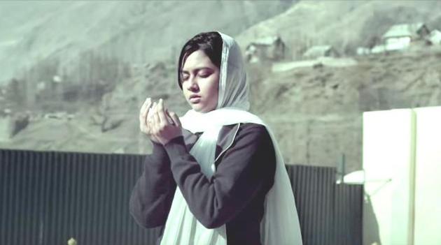Reem Shaikh as Malala Yousufzai in Gul Makai.