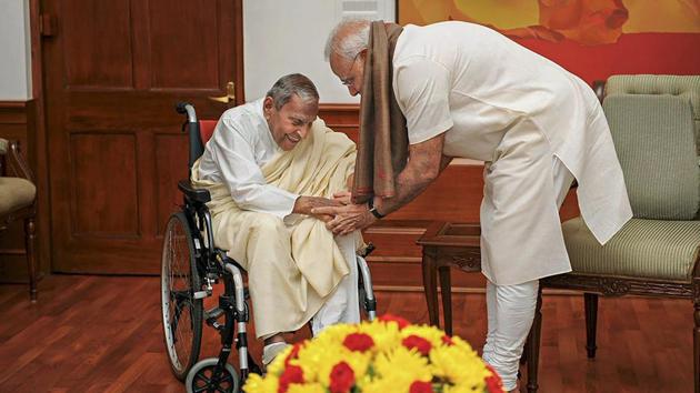 Dada JP Vaswani, spiritual leader and head of the Sadhu Vaswani Mission, died in Pune on Thursday morning ahead of his 100th birthday next month. Born on August 2, 1918, in Hyderabad in Pakistan’s Sindh to a pious Sindhi family, Vaswani had been in the hospital for a few days. (PTI File) Dada JP Vaswani, spiritual leader and head of the Sadhu Vaswani Mission, died in Pune on Thursday morning ahead of his 100th birthday next month. Born on August 2, 1918, in Hyderabad in Pakistan’s Sindh to a pious Sindhi family, Vaswani had been in the hospital for a few days. (PTI File)