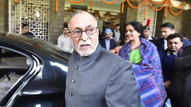 The Supreme Court on Thursday rapped the office of the Lt. Governor of Delhi for not taking enough effective measures to handle the garbage issue despite having powers over the municipal corporations. A bench of justices MB Lokur and Deepak Gupta snubbed the L-G after his affidavit asserted that the municipal corporations of Delhi were answerable to him. (Raj K Raj / HT File) The Supreme Court on Thursday rapped the office of the Lt. Governor of Delhi for not taking enough effective measures to handle the garbage issue despite having powers over the municipal corporations. A bench of justices MB Lokur and Deepak Gupta snubbed the L-G after his affidavit asserted that the municipal corporations of Delhi were answerable to him. (Raj K Raj / HT File)