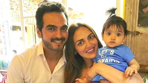 A family vacation is all about taking it easy, and right now no one understands that better than Esha Deol. Just see her Instagram for proof. (Instagram)